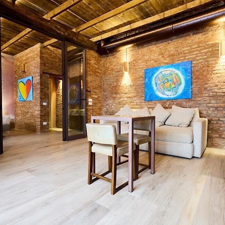 شقة Red Moon-Emme Loft ميلان المظهر الخارجي الصورة